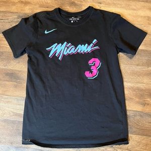 black Miami wade t shirt size M